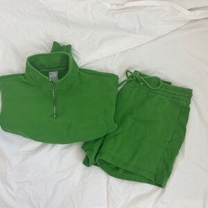 Aritzia TNA Cozy Vibrant Green Lounge Set